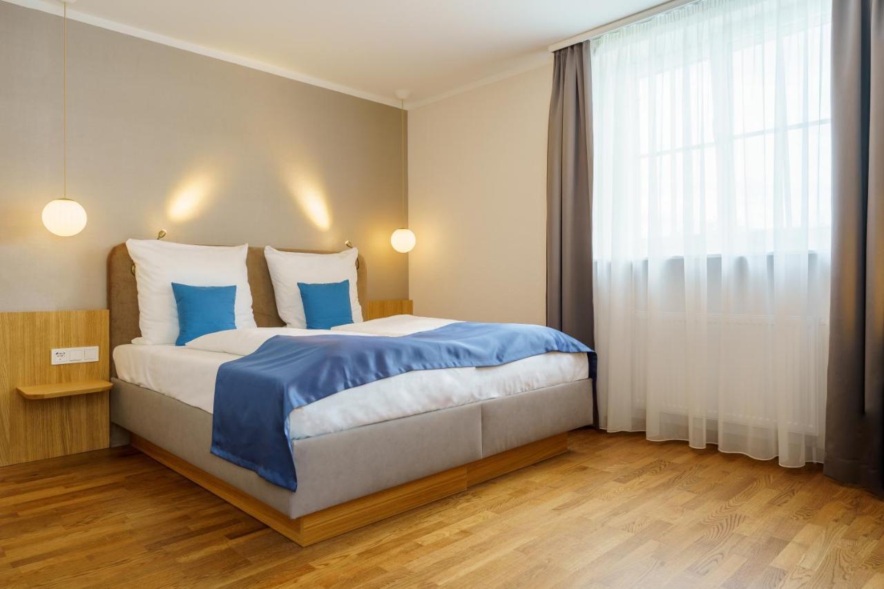 Hotel Wilder Mann Meersburg Bagian luar foto