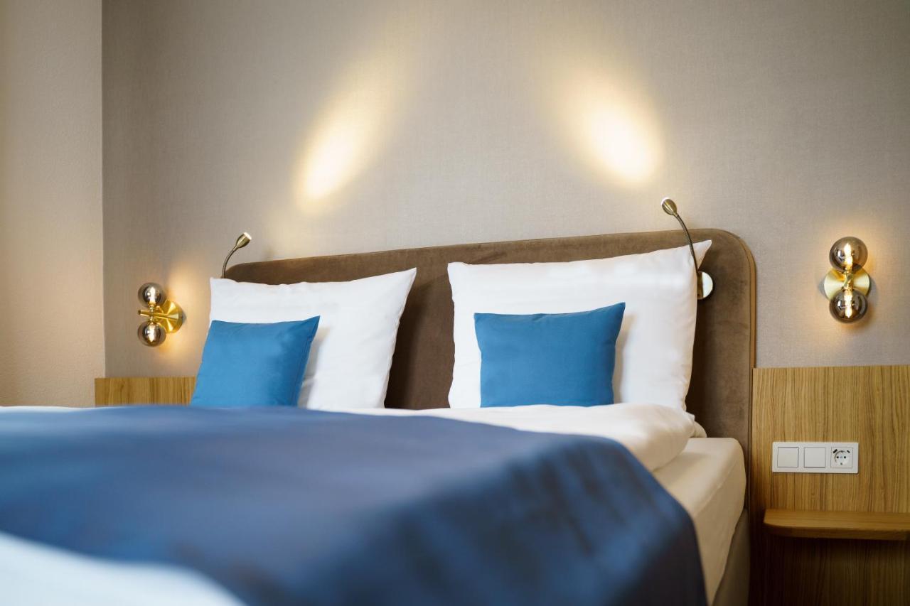 Hotel Wilder Mann Meersburg Bagian luar foto