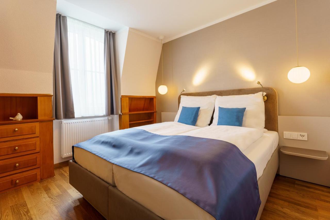 Hotel Wilder Mann Meersburg Bagian luar foto