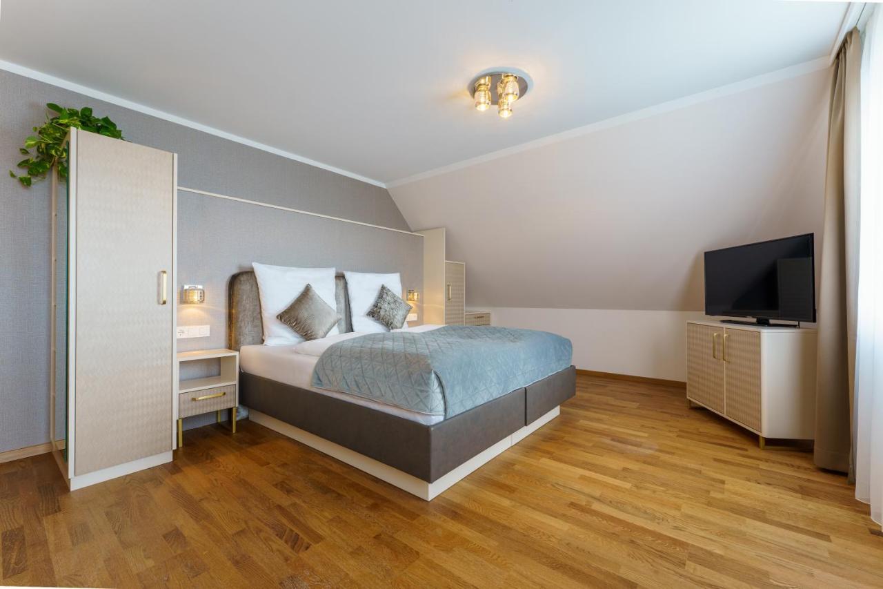 Hotel Wilder Mann Meersburg Bagian luar foto